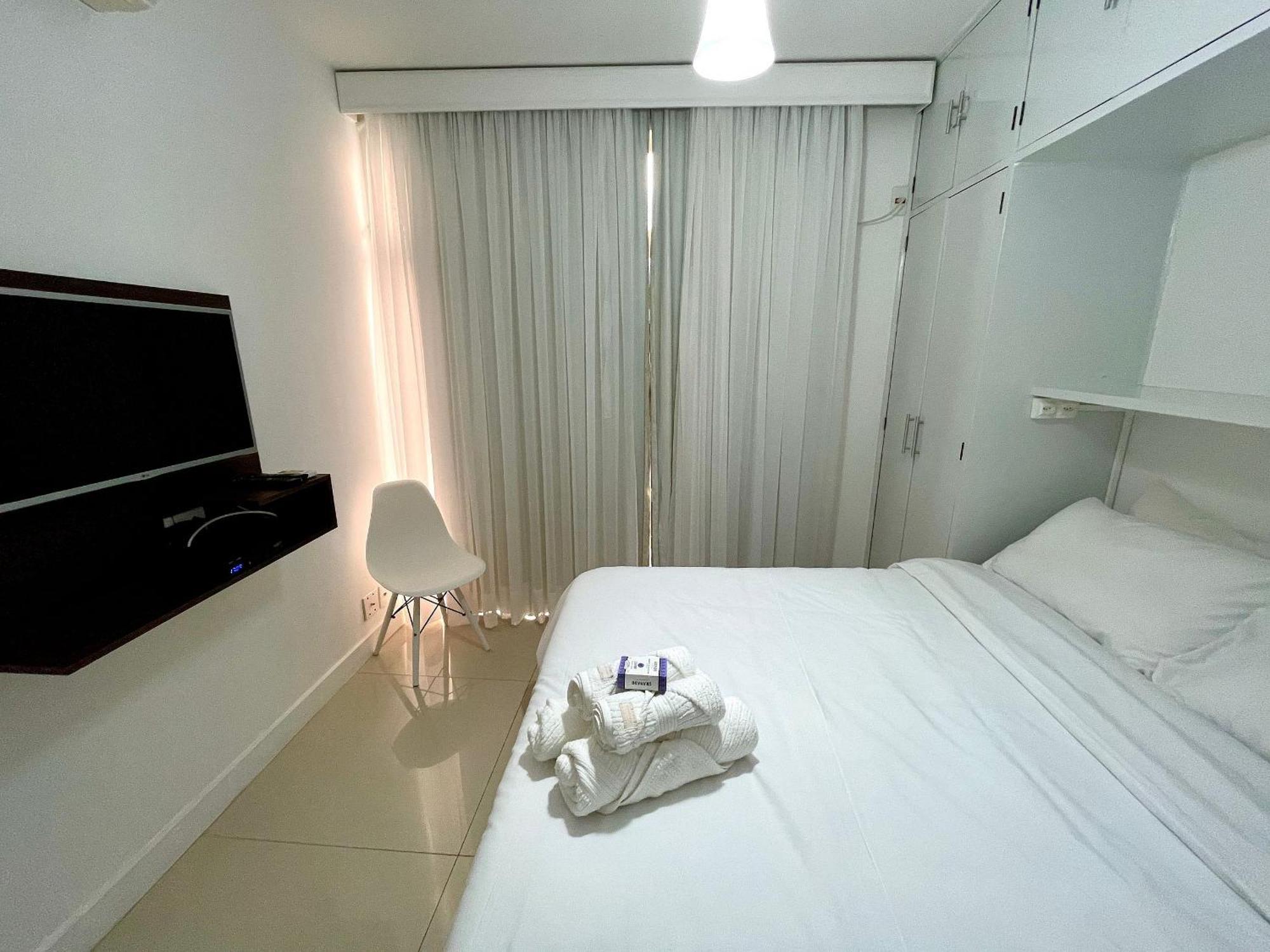 Espacoso E Proximo A Do Leblon! Apartamento *